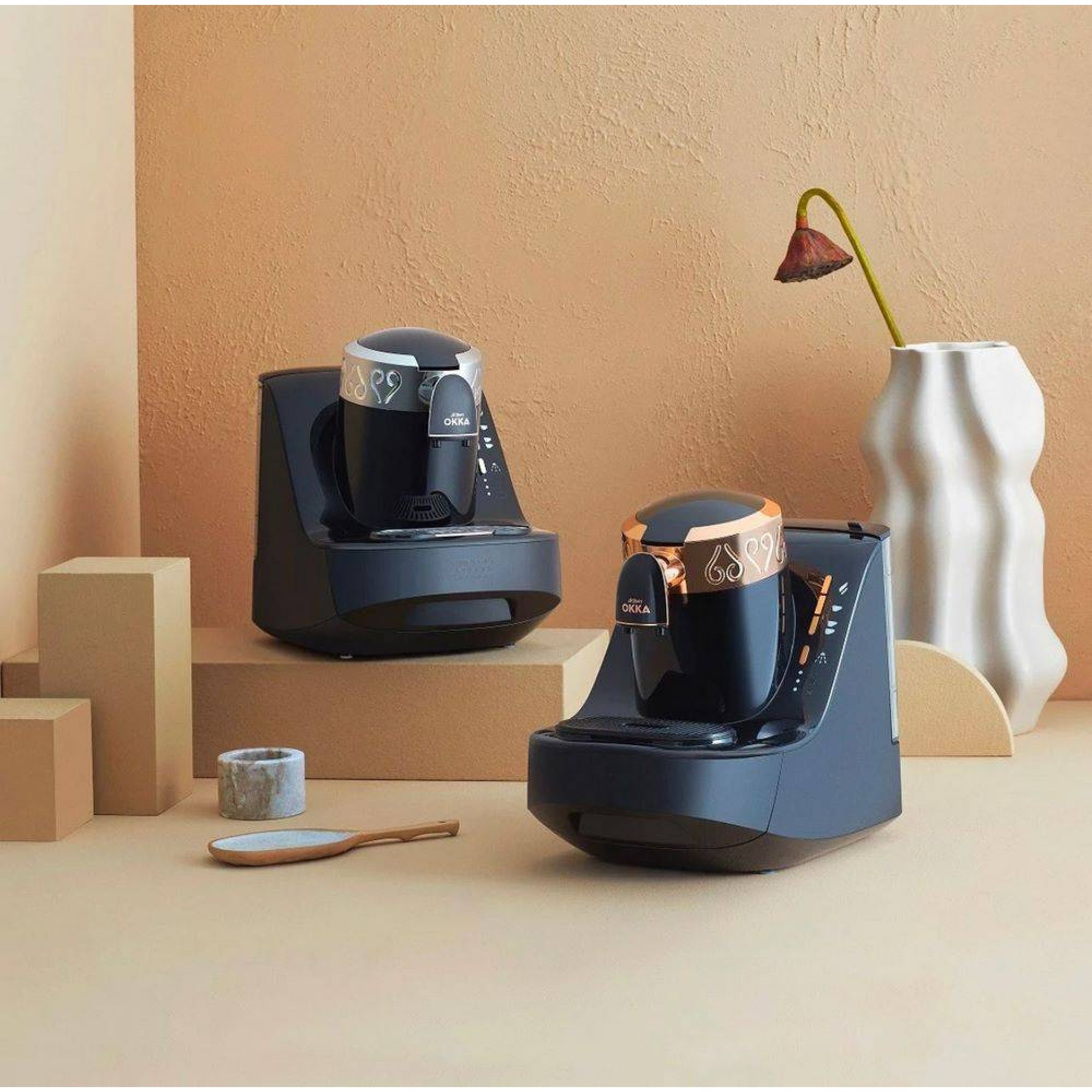 مەکینەی دروستکردنی قاوەی تورکی جۆری ئۆکا - ڕەش و زێرین