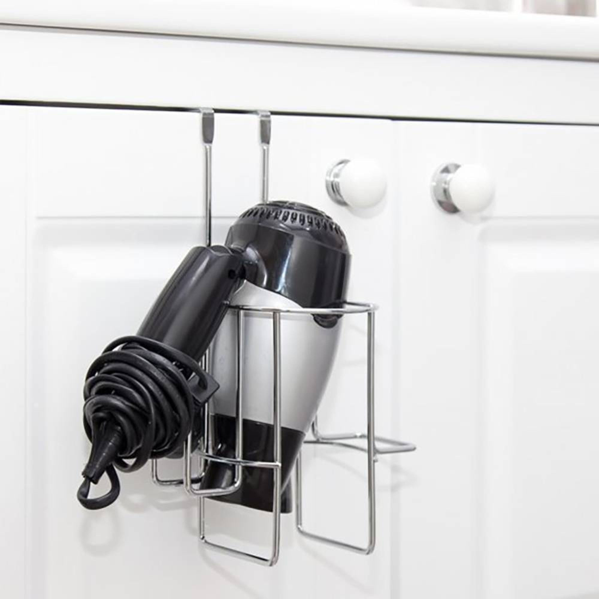 هەڵگری موجەیفەی قژی کرۆم