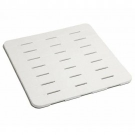 بەرپێی پلاستیکی سپیی ناو گەرماو 