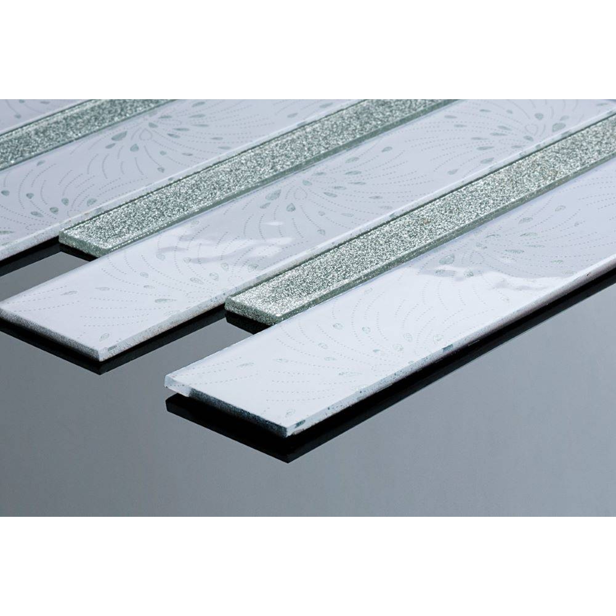 مۆزایکی شووشە