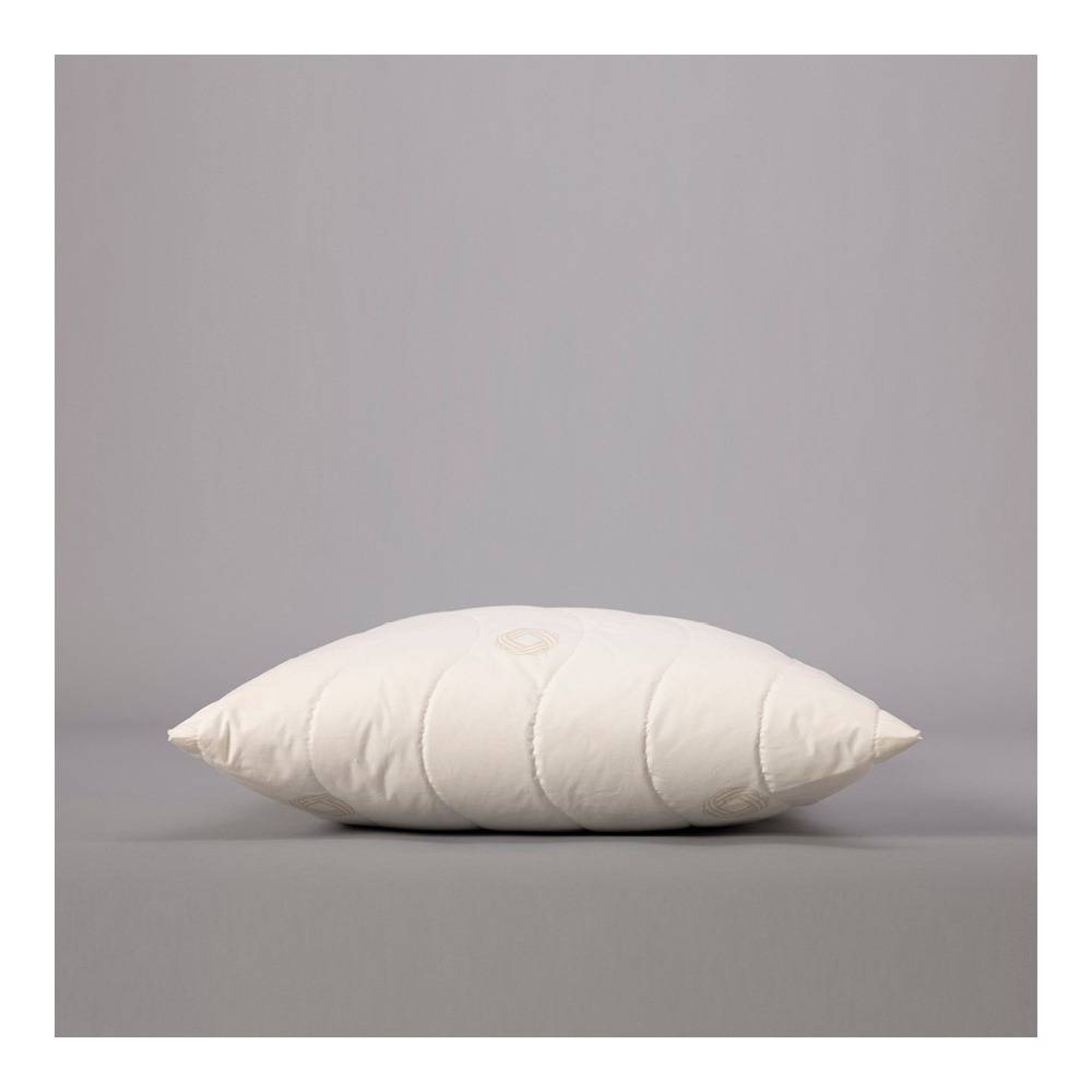 بالیفی وولا 50*70  سم لە مارکەی ئۆتێلۆ