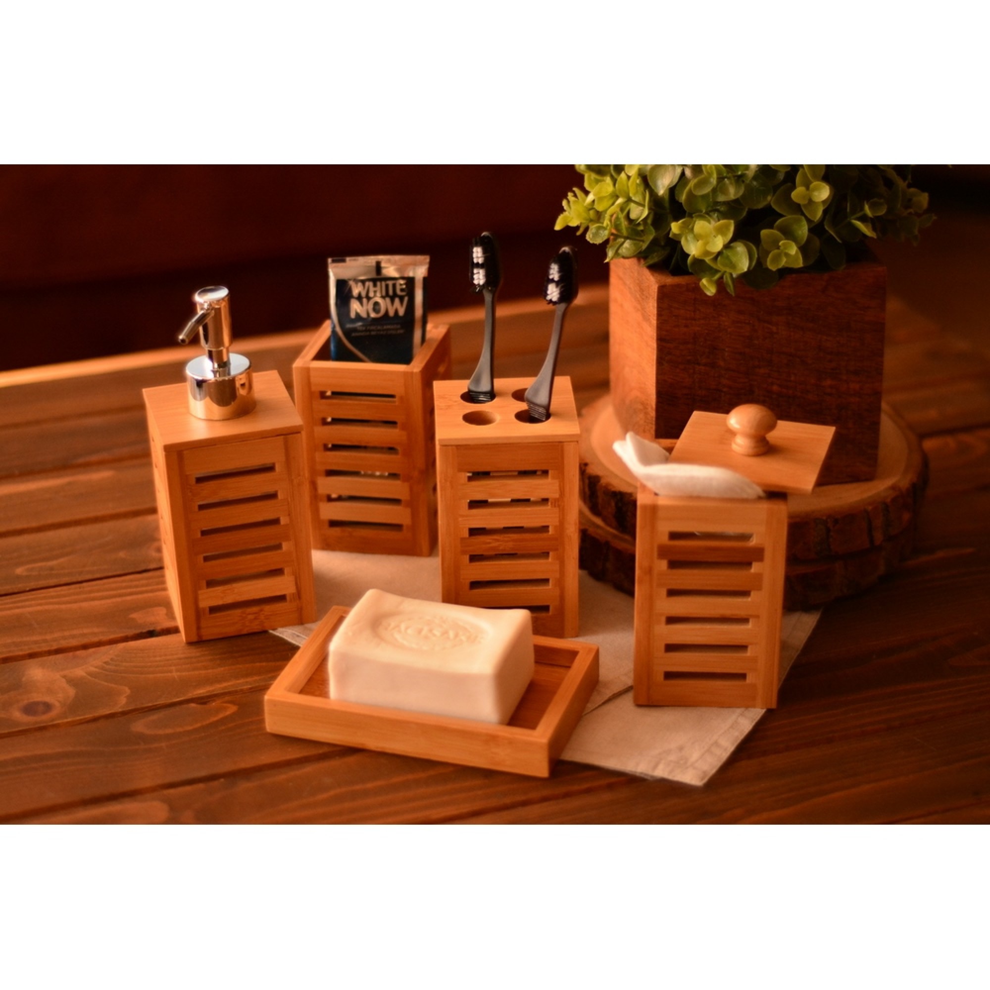 سێتی گەرماو لە بامبۆ لە 5 دانە