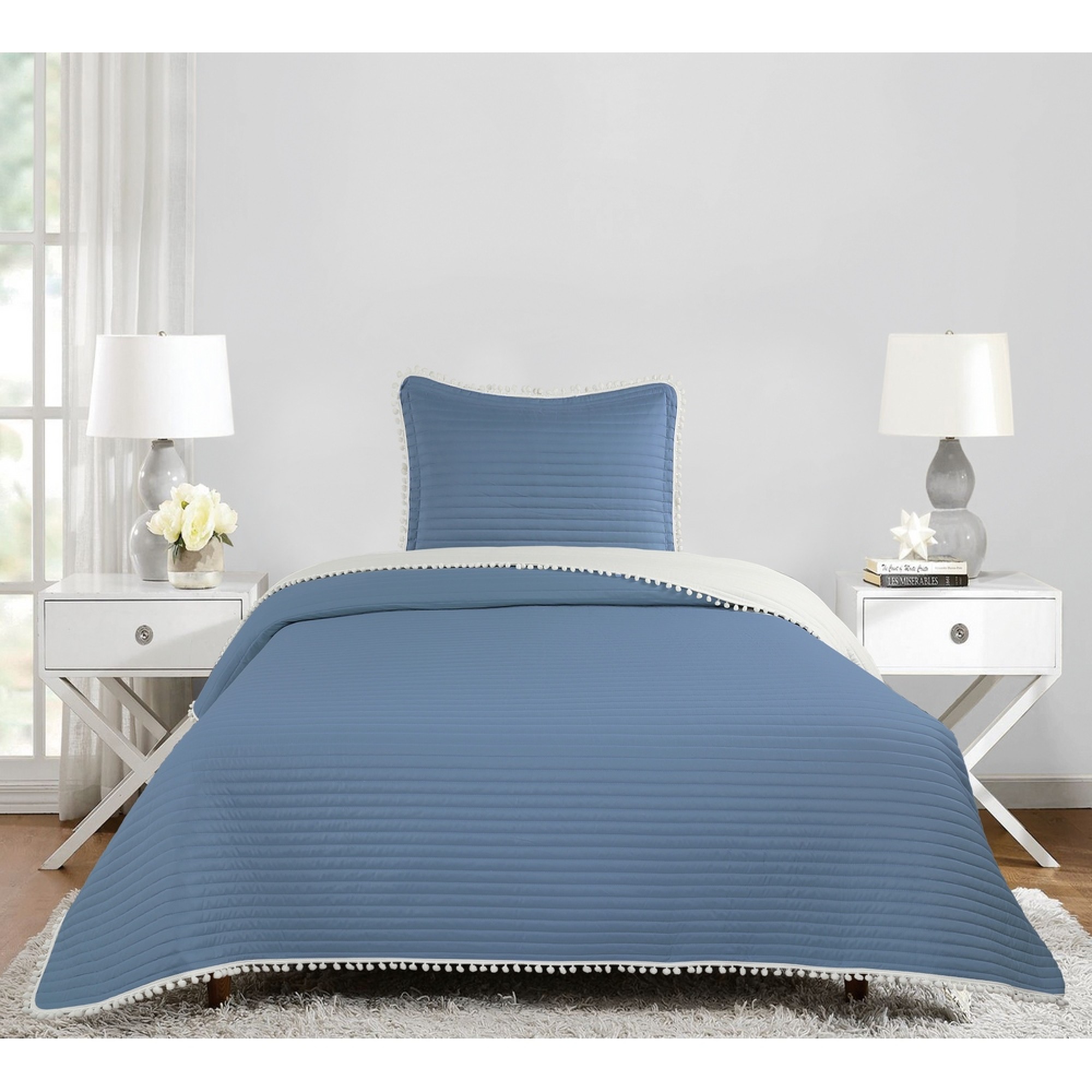 جێگەی نوستنی پۆمپۆم 180*250 سم - شین