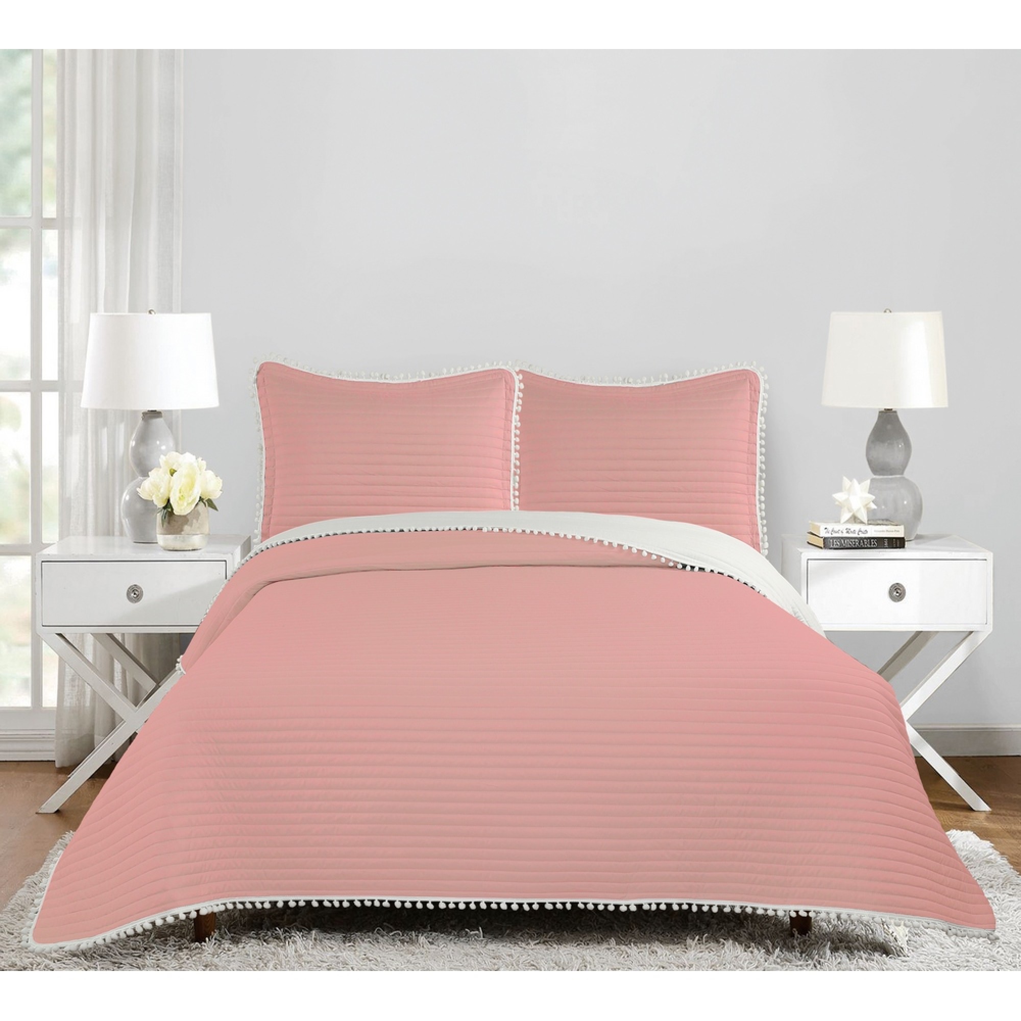 جێگەی نوستنی پۆمپۆم 250*260 سم - پەمەیی