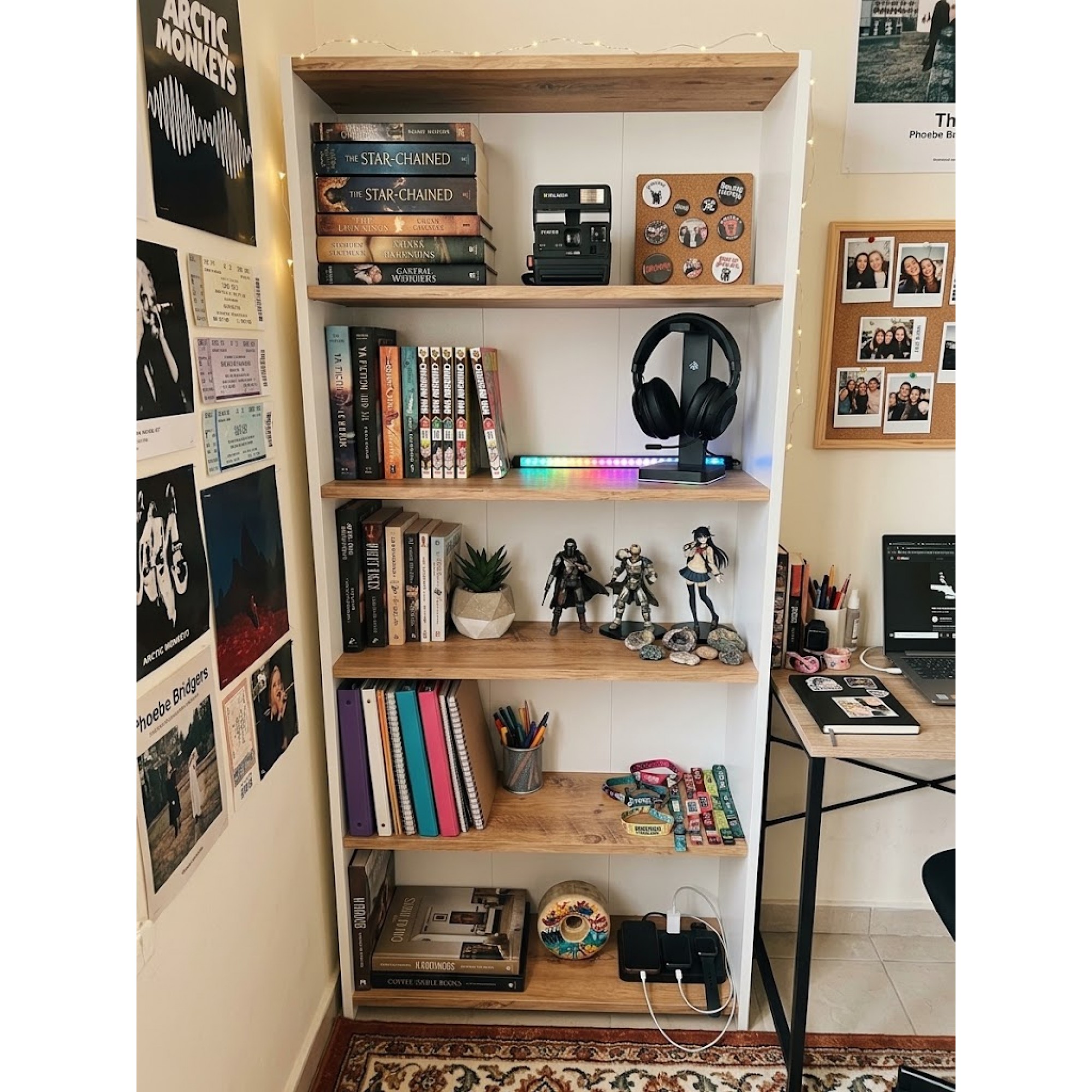کتێبخانەی 5 ڕەفە 25*75*160 سم ; سپی/زێڕینی