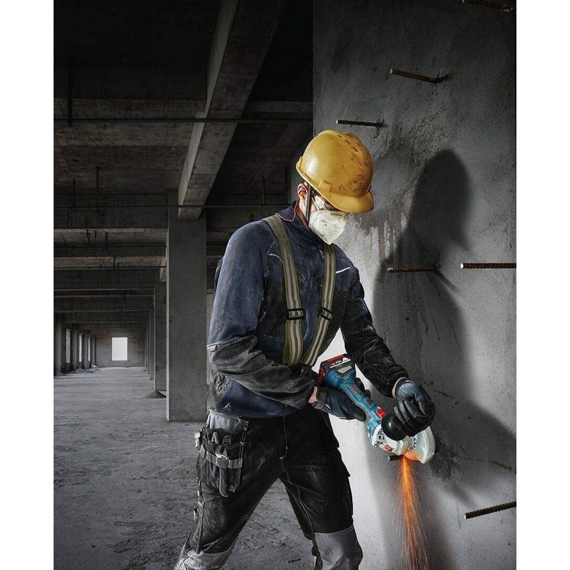 کوسەرەی شەحنی وردکردن و بڕین  Gws 180-Lı