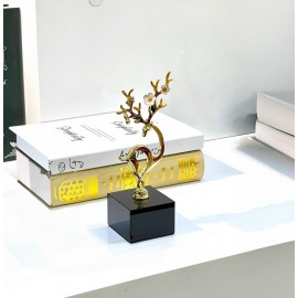 دیکۆری شێوە ئاسکی زێڕین 100*70*220 سم