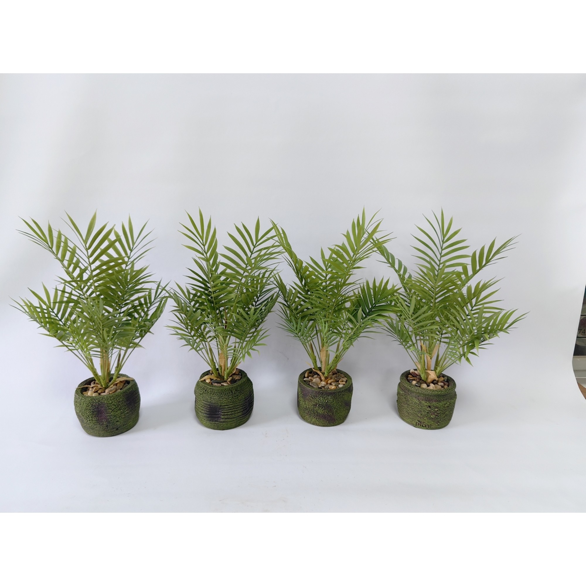 ڕووەکی دەستکرد 10*10*40 سم