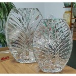 گوڵدانی شووشەیی شێوە گەڵا 22*30 سم