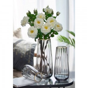 گوڵدانی شووشەی ناوەند 8*25 سم - ڕەساسی