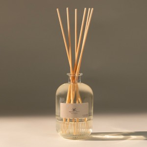 ستیکی بۆنخۆشکەر جۆری ئامبر نۆێڕ 500 مل