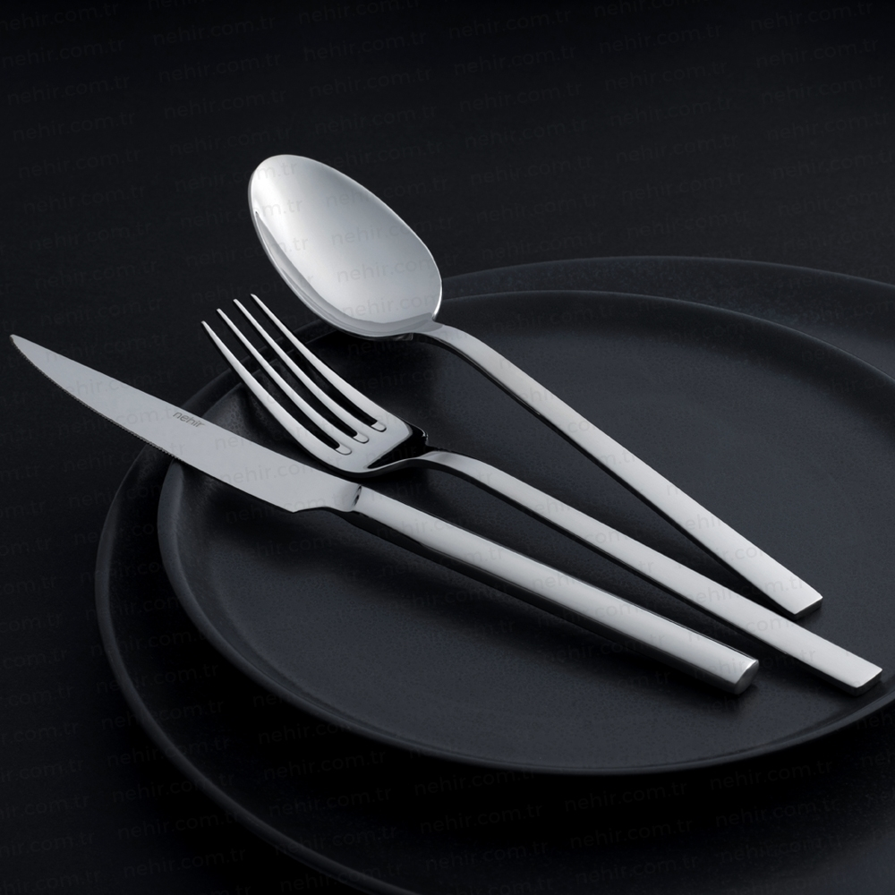 Nehir Dalyan 84 Piece Leather Boxed Cutlery Set